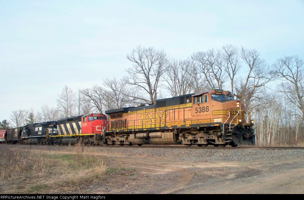 BNSF 5388